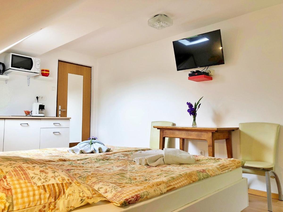 2 Studio & Apartment Cvetek Bohinji-tó Kültér fotó